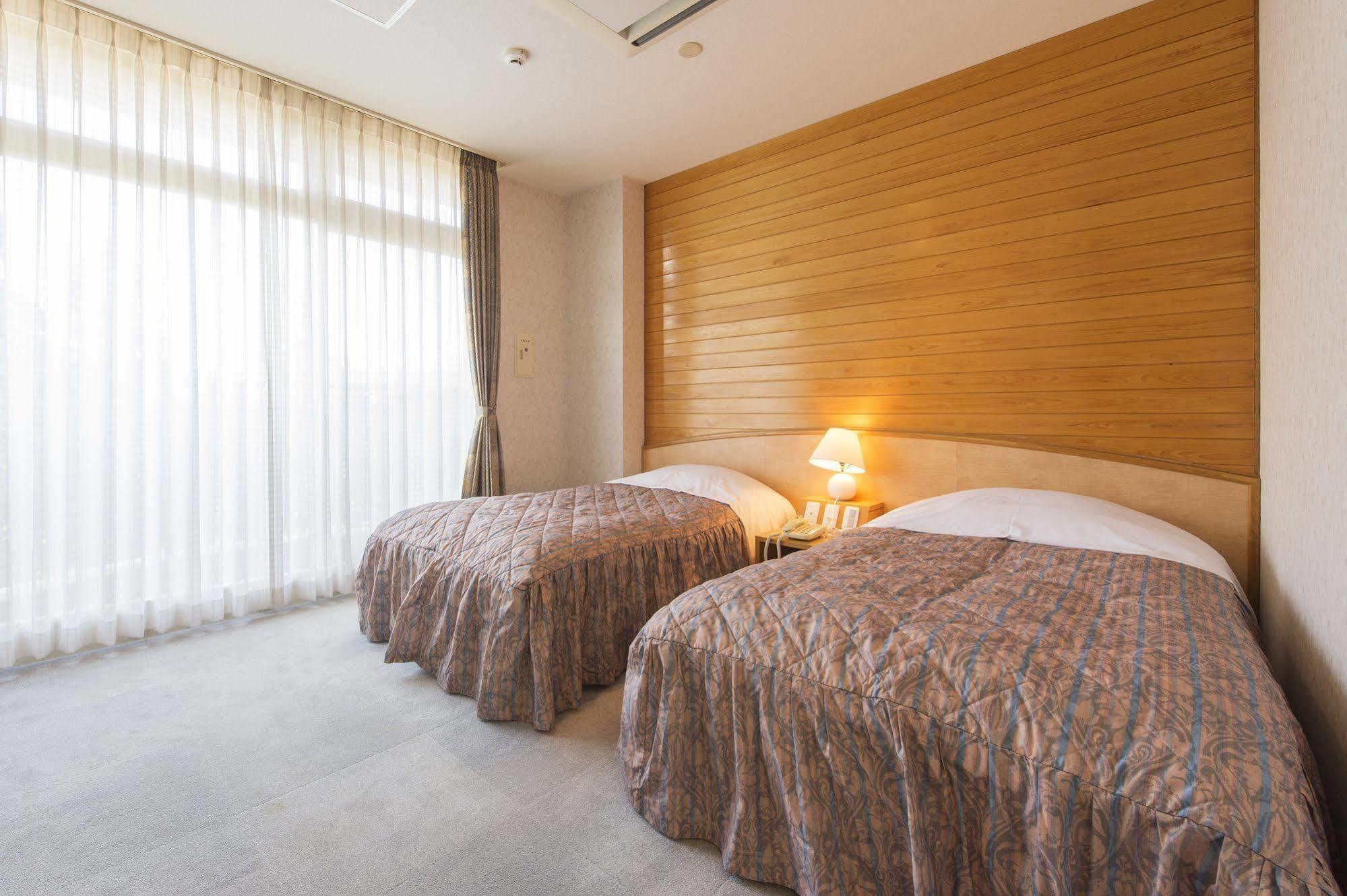 Hotel Takachiho Exterior photo